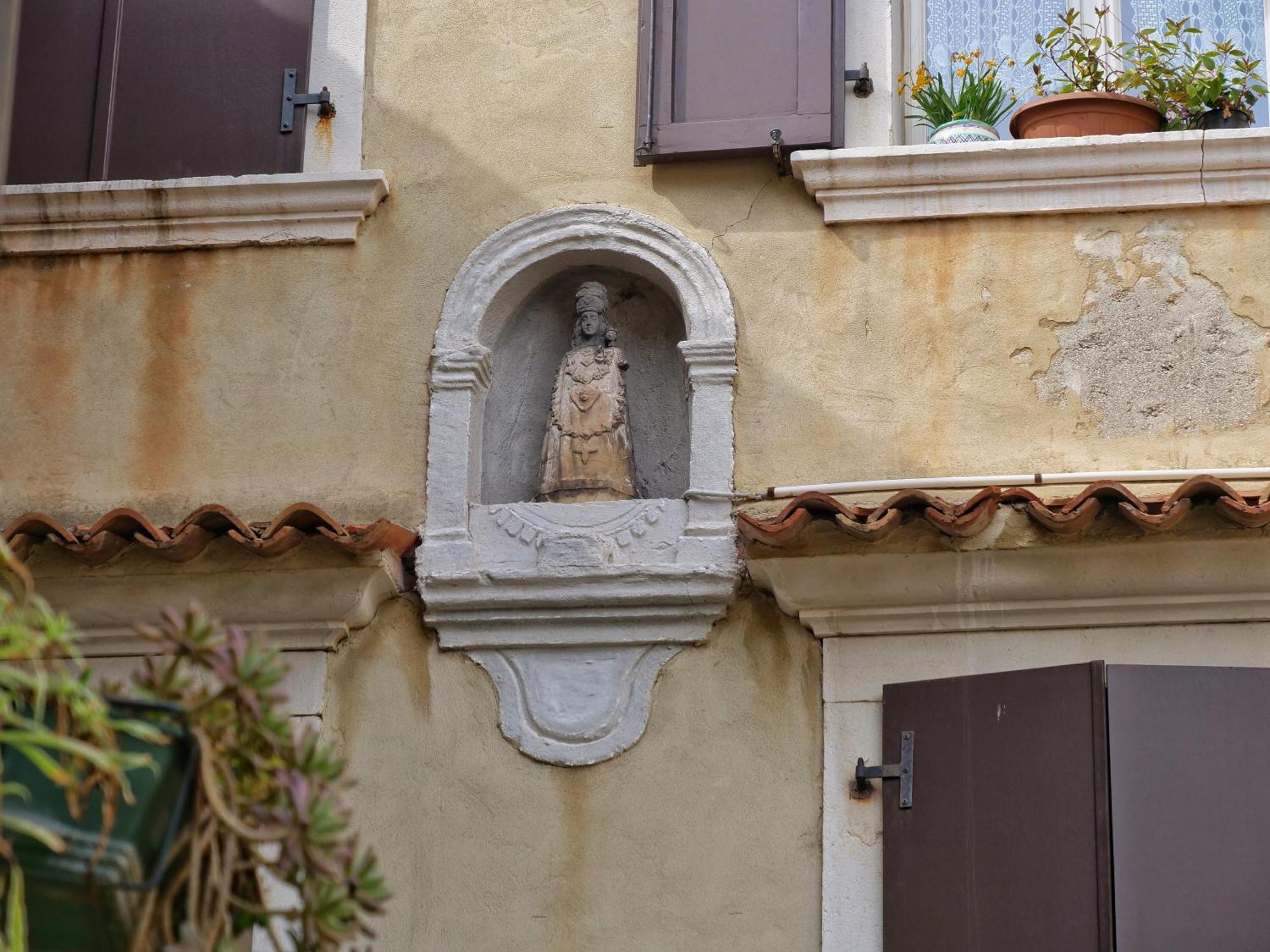 Casa Vianella - Romantico Monolocale Per Vivere Come Una Volta Grado Kültér fotó